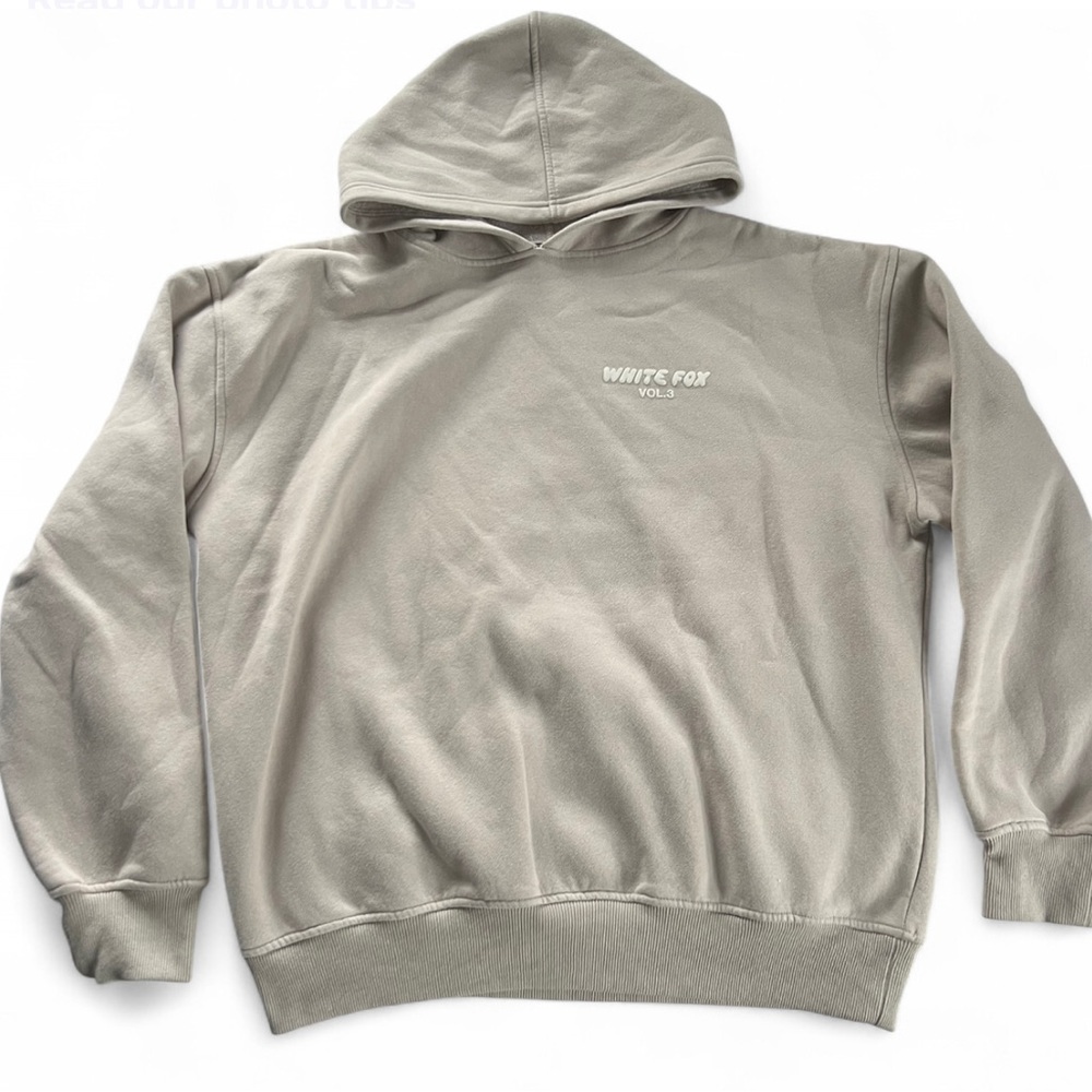 White Fox Boutique Gray Sweatshirt Hoodie
